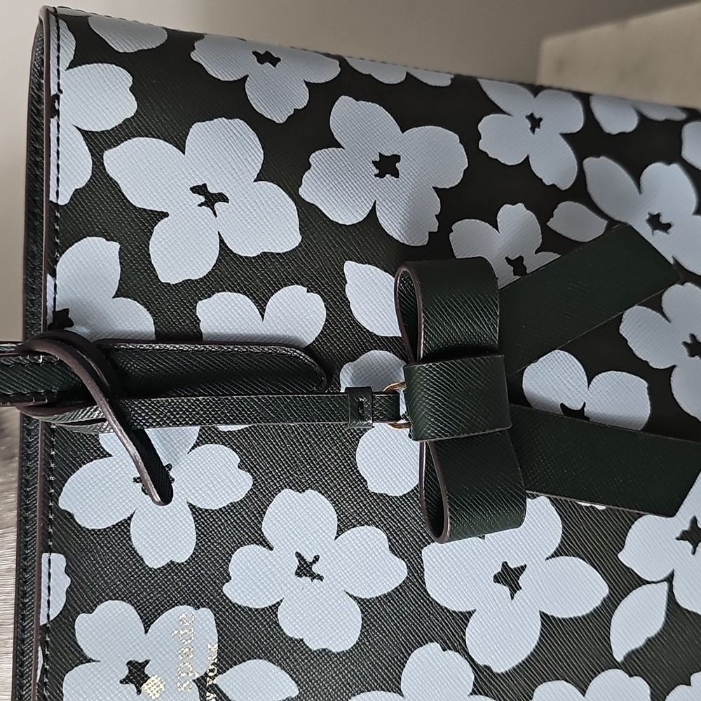 Kate Spade Brynn Floral Tote - Picture 16 of 16